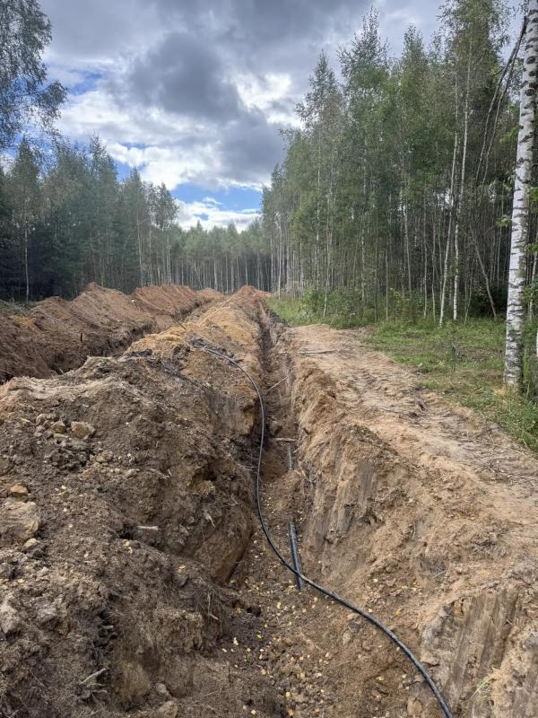 Завершаем строительство водопровода и газовой сети