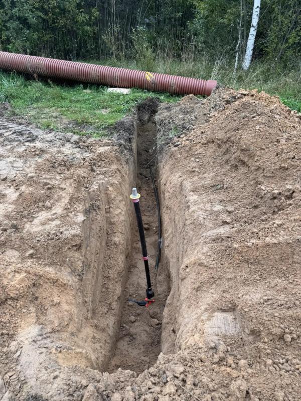 Завершаем строительство водопровода и газовой сети